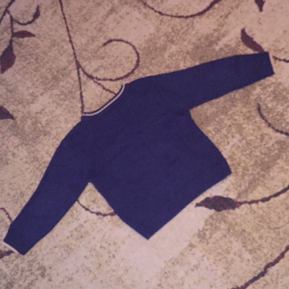 Cute sweater - Picture 5 of 6